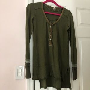 Free People green top